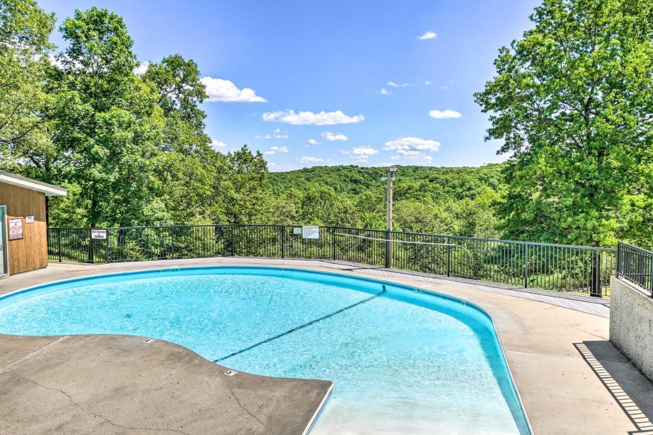 Inviting Branson West Condo With Pool Access Eksteriør billede